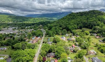 32 Aquone Rd, Andrews, NC 28901