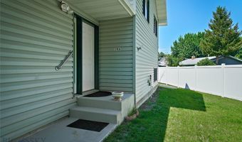 38 A N Woodard Ave, Absarokee, MT 59001