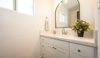 4524 2nd Ave, Los Angeles, CA 90043