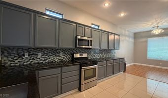 29 Brandermill Dr, Henderson, NV 89052