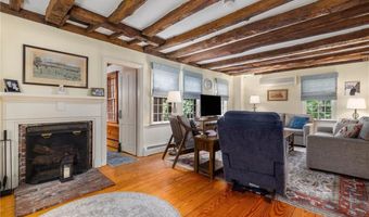 2381 Middle Rd, East Greenwich, RI 02818