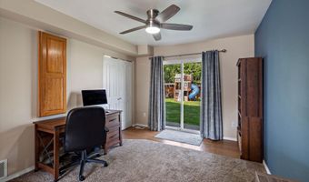 7821 Charlotte Cir, Anchorage, AK 99502