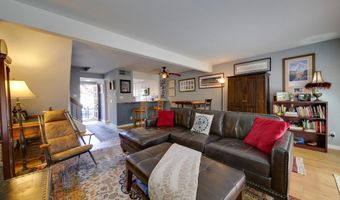 6854 Maple Leaf Dr, Carlsbad, CA 92011
