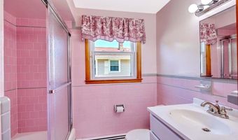 9 Custer Ave, Johnston, RI 02919