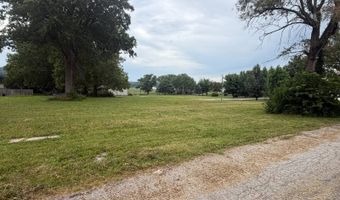 1205 S Dallas St, Albany, MO 64402