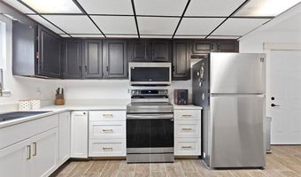 2223 Garfield Ave, Baxter Springs, KS 66713