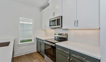 319 W Boxthorn, Andover, KS 67002