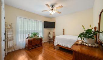 3936 LIBERTY CHAPEL Rd, Appomattox, VA 24522