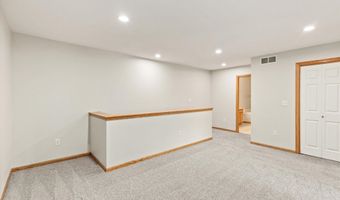 3906 NE Rosewood Ln 3906, Ankeny, IA 50021