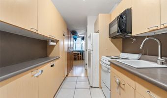 2442 Tusitala St 314, Honolulu, HI 96815