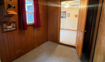 115 1st St SE, Akeley, MN 56433
