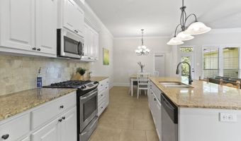 8241 Valencia Ct, Baton Rouge, LA 70820