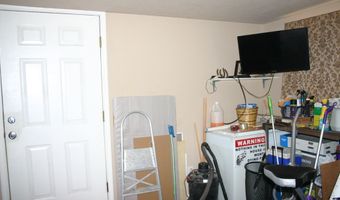 107 SW 7th St, Andrews, TX 79714