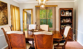 1993 Greenway Ave N, Columbus, OH 43219