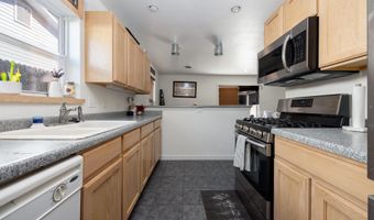 610 N FRONTIER St, Bloomfield, NM 87413