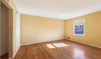 8510 BROWNING Ct, Annandale, VA 22003