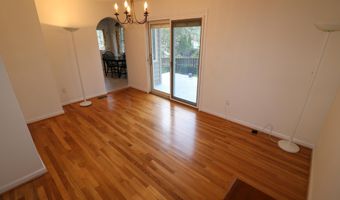6113 DUNLEER Ct, Bethesda, MD 20817