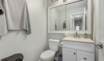 509 University Ave 1001, Honolulu, HI 96826