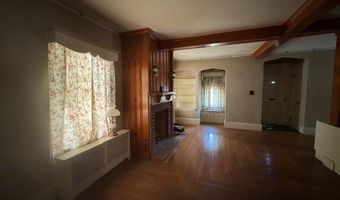 1002 Charles St, North Providence, RI 02904