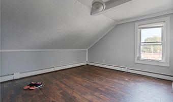 11 Central St, Burrillville, RI 02830