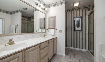 2 Dominar Pl, Hot Springs Village, AR 71909