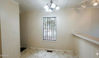 104 Castle Rock Rd, Beaufort, SC 29906
