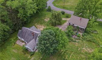 79 Mountain Lake Rd, Belvidere, NJ 07823