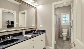5695 N London Rd, Fairland, IN 46126