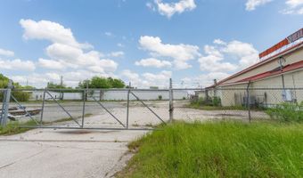 945 Pine Ave, Albany, GA 31701