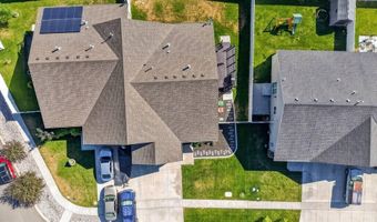 1027 Pinewood Ave, Chubbuck, ID 83202