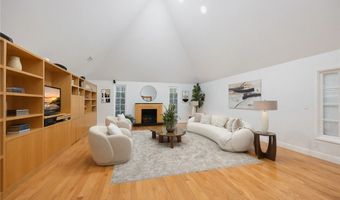 1321 Holly Ave, Arcadia, CA 91007