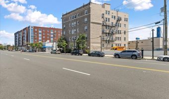 2 S Hartford Ave, Atlantic City, NJ 08401