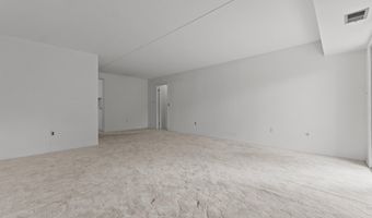 6 CHASE HALL, Dover, DE 19904