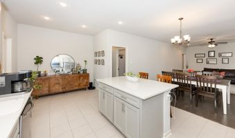 1025 Shadow Bluff Dr, Baton Rouge, LA 70820
