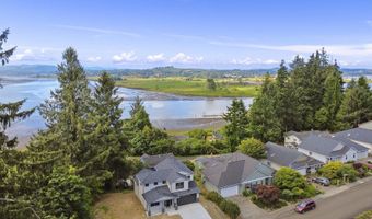 1991 SE 2ND St, Astoria, OR 97103
