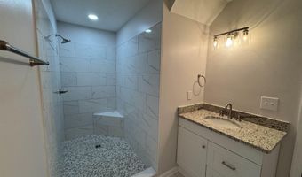 813 BROOKHAVEN Rd, Anniston, AL 36207