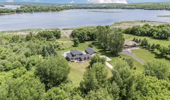 32712 182nd Ave, Avon, MN 56310