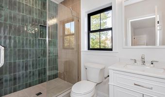 29549 N Hilltop Rd, Orange, OH 44022