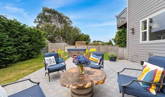 3883 NATALIE Way, Bandon, OR 97411