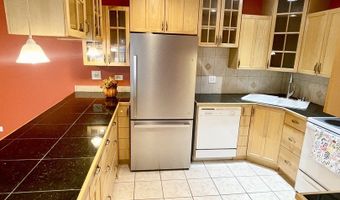 1306 S New Wilke Rd 2B, Arlington Heights, IL 60005