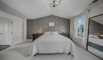 25 W Cross Trl 25, Danbury, CT 06810