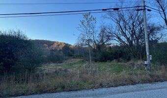 50 PINE GROVE Rd, Amma, WV 25005