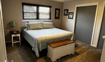 924 W 5th St, Beaver, OK 73932