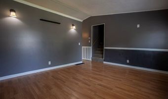 1438 Peachtree Dr, Ashland, OH 44805