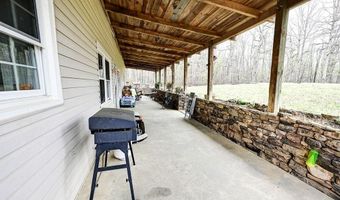 260 Lovers Ln NE, Armuchee, GA 30105