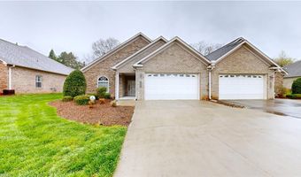 2421 WATERSIDE Dr, Asheboro, NC 27203