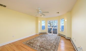 4 Hillside Rd, Atlantic Highlands, NJ 07716