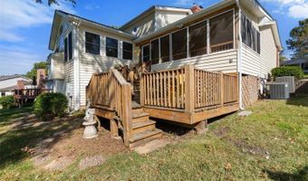 855 Green Lantern Ln, Ballwin, MO 63011