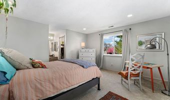6238 Willow Ln, Boulder, CO 80301