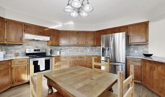 1110 Ranchero Rd, Bosque Farms, NM 87068